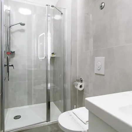 Апартаменты Hidden Gem Old Town By Duhomes *