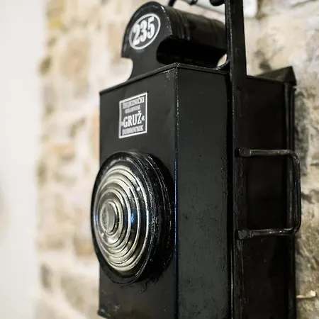 Hidden Gem Old Town By Duhomes Lägenhet